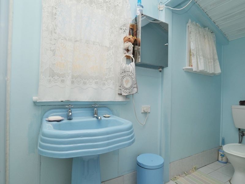 14 Barrett Avenue, Cessnock NSW 2325