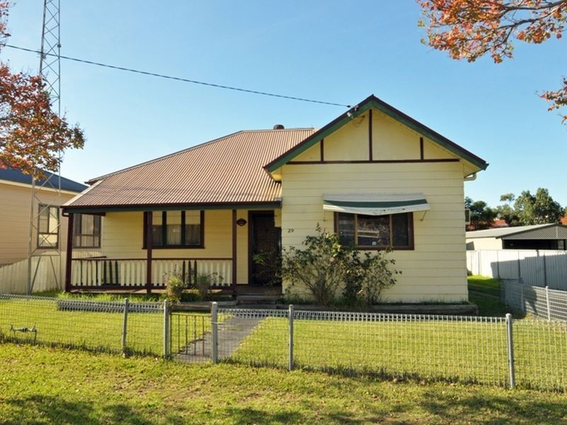 29 Ferguson Street, Cessnock NSW 2325