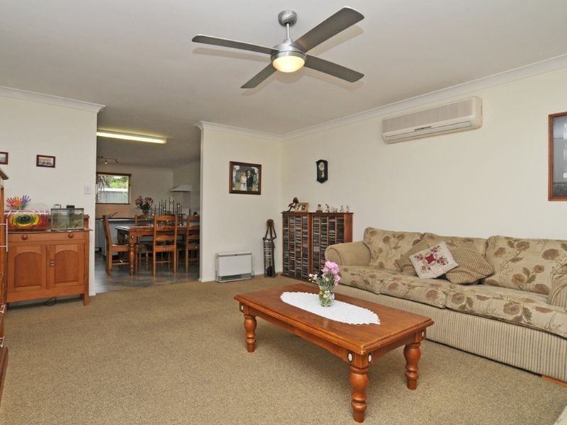 2 Sauvignon Grove, Cessnock NSW 2325