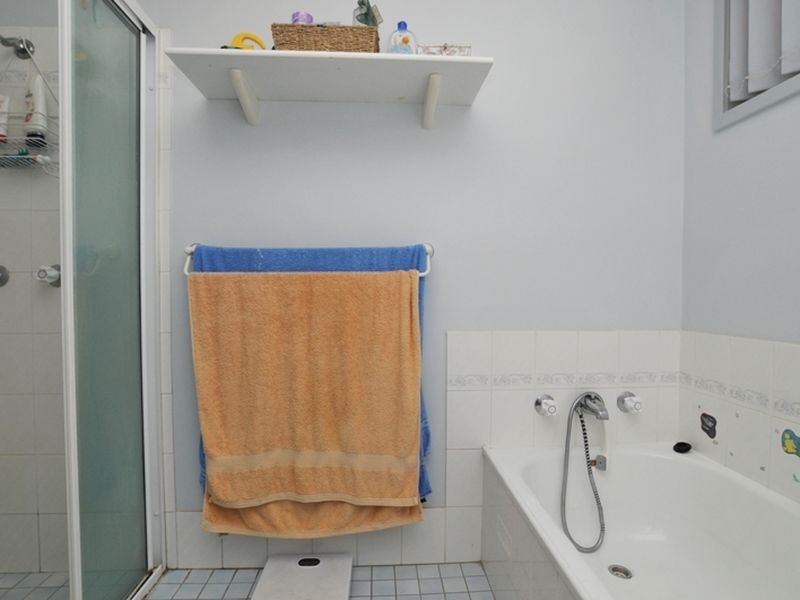 2 Sauvignon Grove, Cessnock NSW 2325