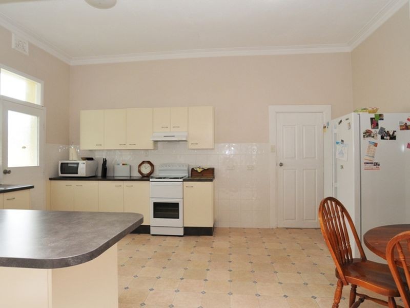 28 Aberdare Road, Cessnock NSW 2325