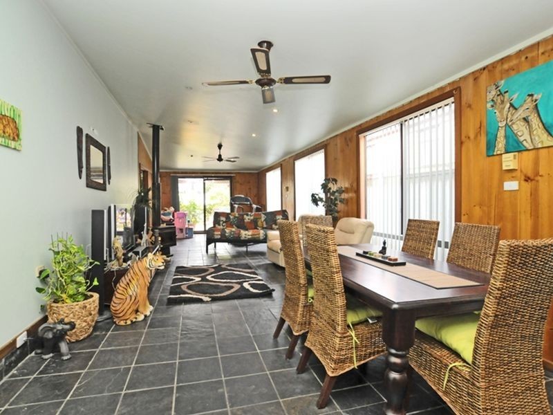 16 Kanowna Avenue, Cessnock NSW 2325