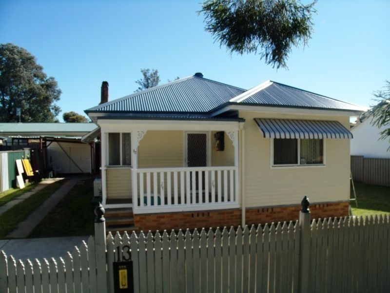 13 Chidgey Street, Cessnock NSW 2325