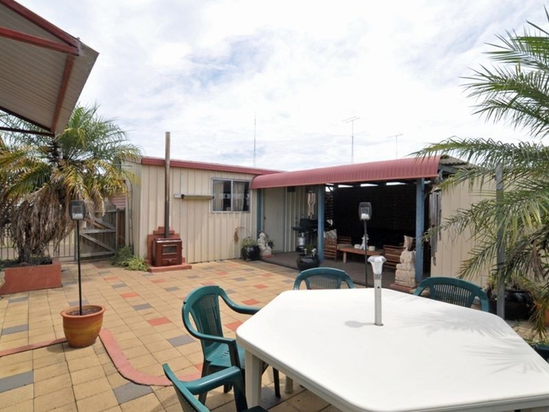 33 Elizabeth Street, Cessnock NSW 2325