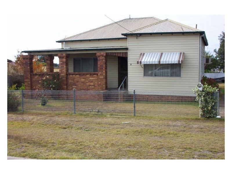 8 Chidgey Street, Cessnock NSW 2325
