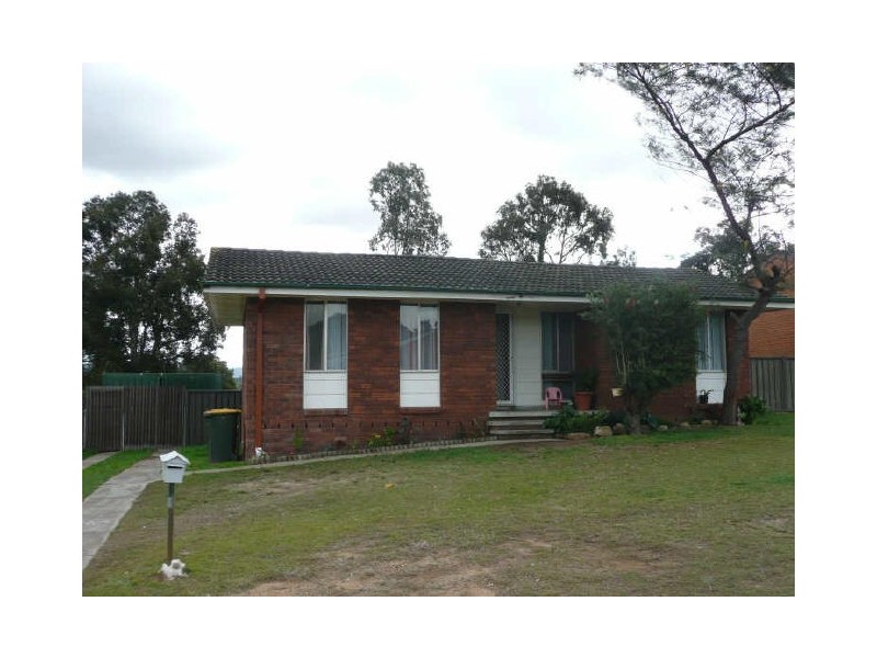 15 Alkira Ave, Cessnock NSW 2325