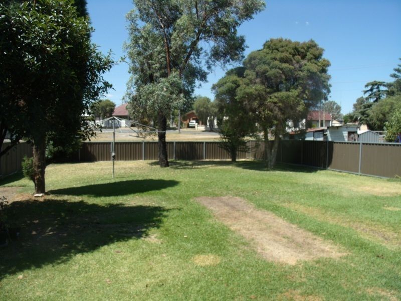 6 Blackwood Avenue, Cessnock NSW 2325