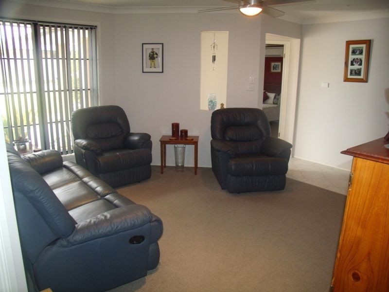 10 Traminer Grove, Cessnock NSW 2325