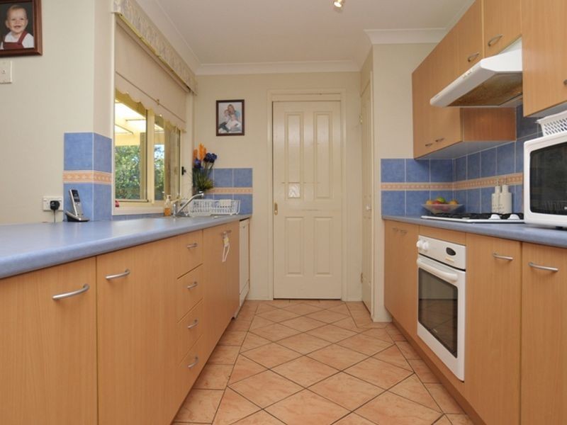 6 Shiraz Grove, Cessnock NSW 2325