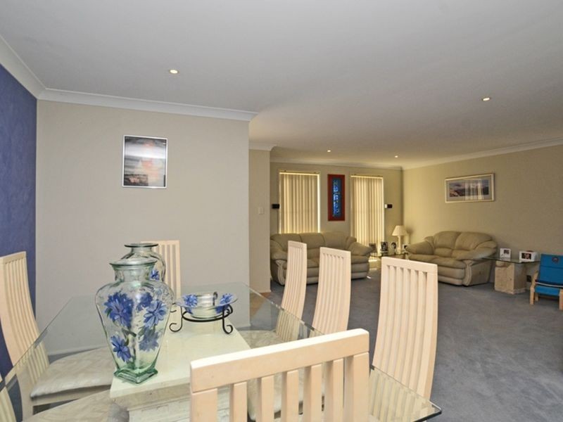 6 Shiraz Grove, Cessnock NSW 2325