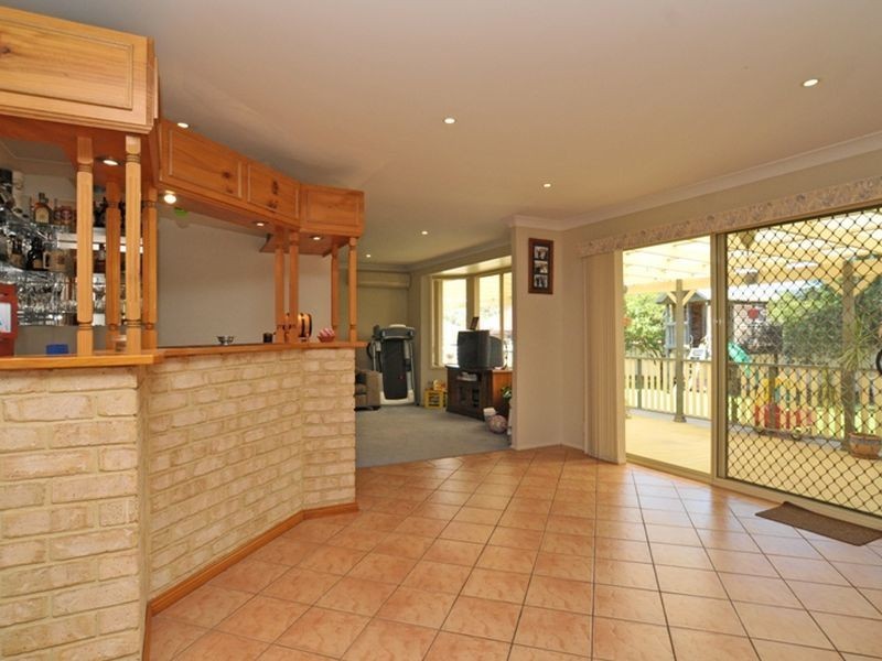 6 Shiraz Grove, Cessnock NSW 2325