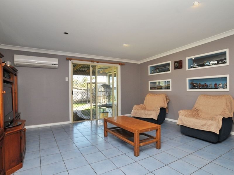 38 Cessnock Road, Weston NSW 2326