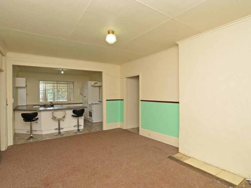 34 Cessnock Road, Neath NSW 2326