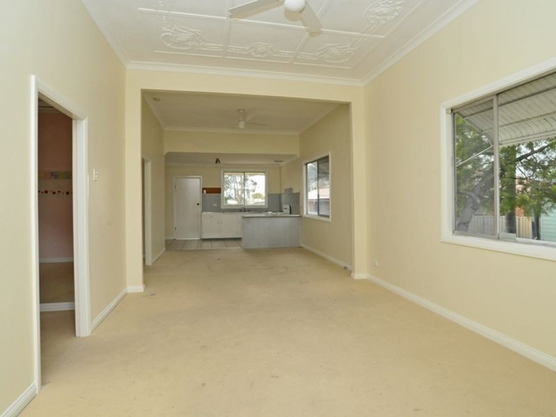 20 Sergeant Street, Cessnock NSW 2325