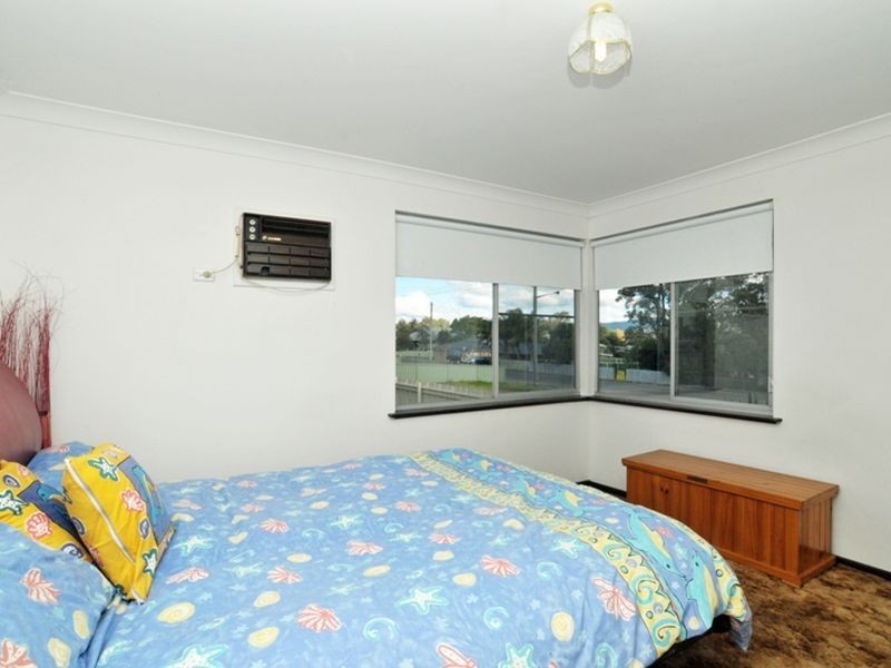 28 Rugby Street, Ellalong NSW 2325