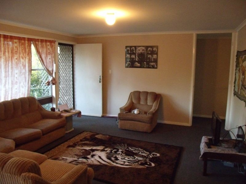 13 Mitchell Close, Cessnock NSW 2325