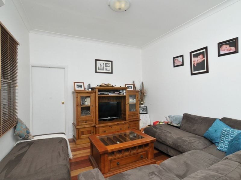 10 Hallam Street, Cessnock NSW 2325
