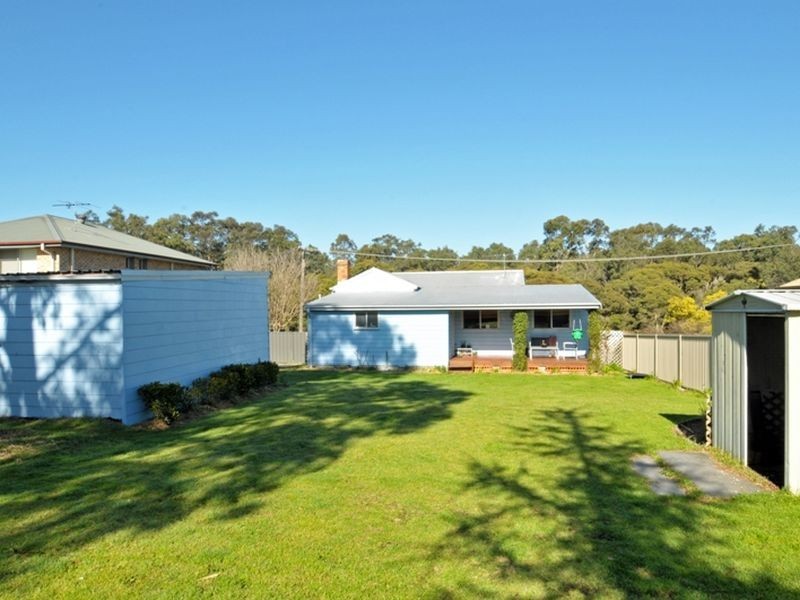 10 Hallam Street, Cessnock NSW 2325