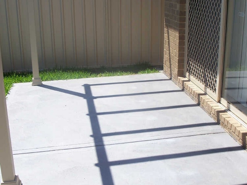 2/22 Hickey Street, Cessnock NSW 2325