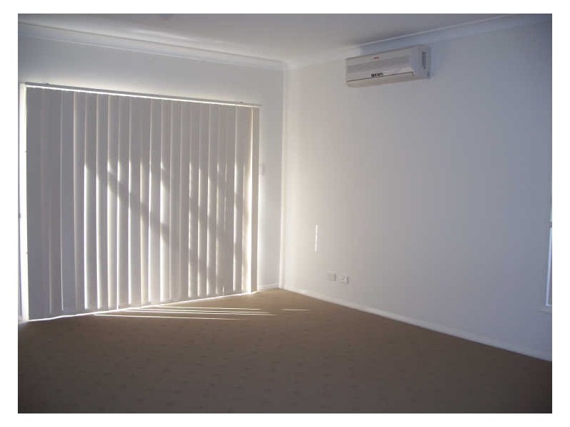 2/22 Hickey Street, Cessnock NSW 2325