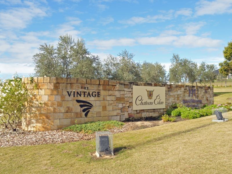 18 Liquid amber access, Rothbury NSW 2320