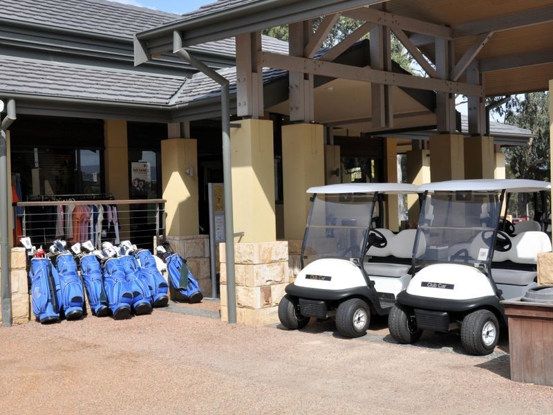 18 Liquid amber access, Rothbury NSW 2320