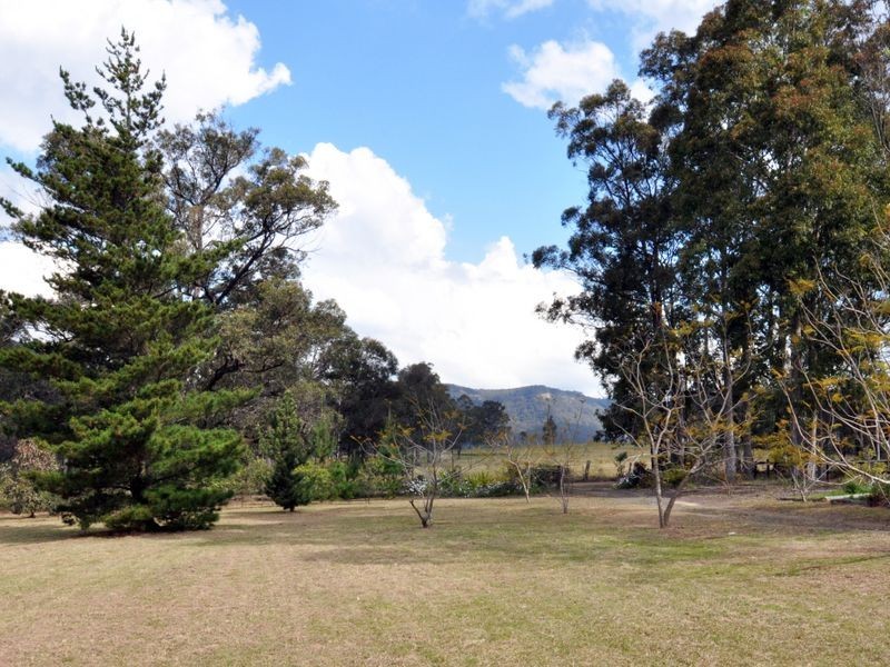 15 Mill Lane, Quorrobolong NSW 2325