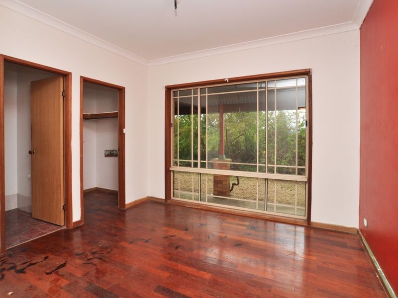 15 Mill Lane, Quorrobolong NSW 2325