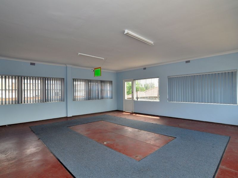 2 North Ave, Cessnock NSW 2325