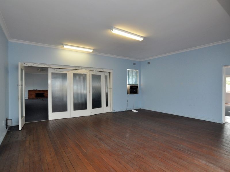 2 North Ave, Cessnock NSW 2325
