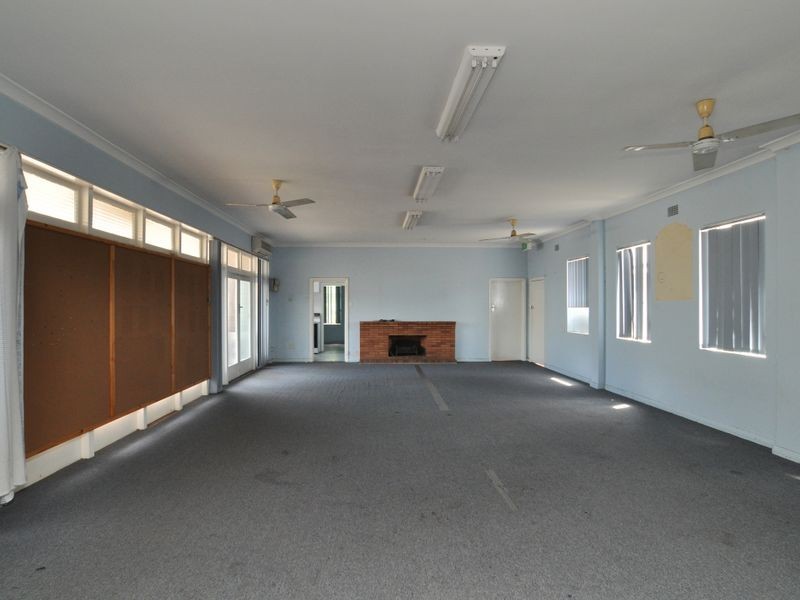2 North Ave, Cessnock NSW 2325