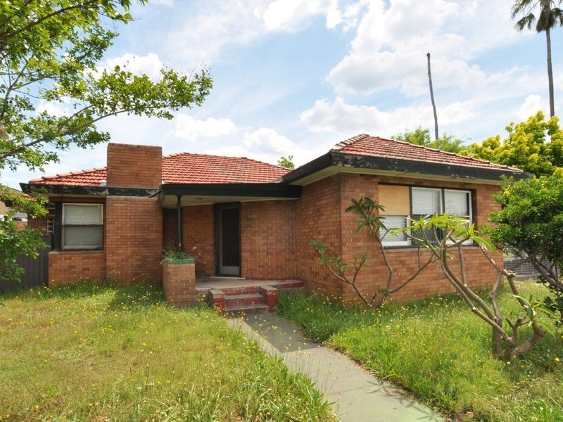 2 North Ave, Cessnock NSW 2325