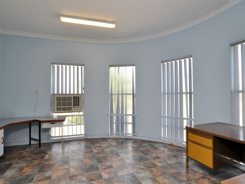 2 North Ave, Cessnock NSW 2325