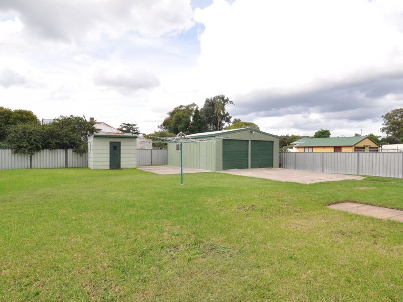 10 Doyle Street, Cessnock NSW 2325