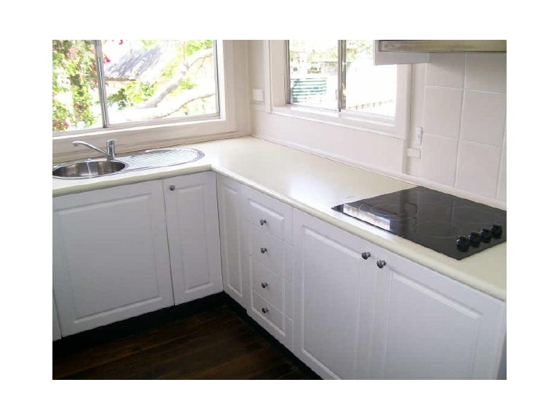 11 Buckland Ave, Cessnock NSW 2325