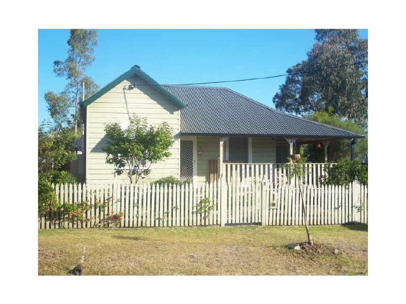 9 Ellalong Sreet, Pelaw Main NSW 2327