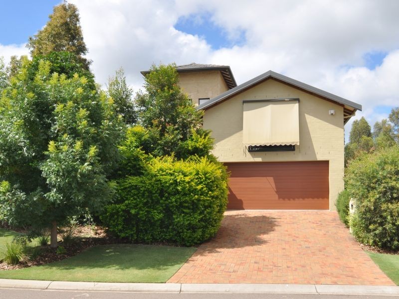 1 Barnhill Close, Rothbury NSW 2320