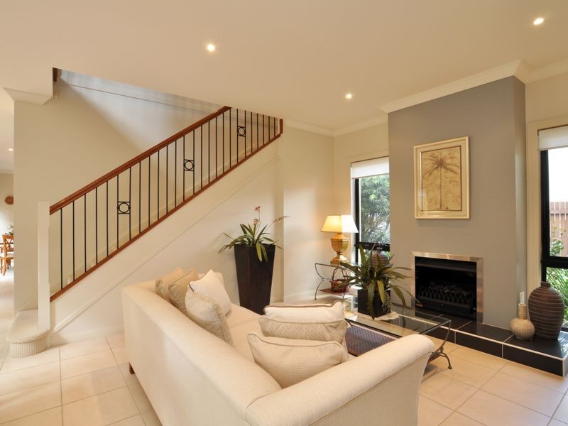 1 Barnhill Close, Rothbury NSW 2320