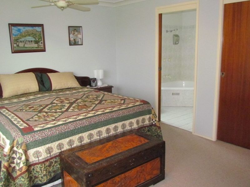 12 Standen Drive, Lower Belford NSW 2335