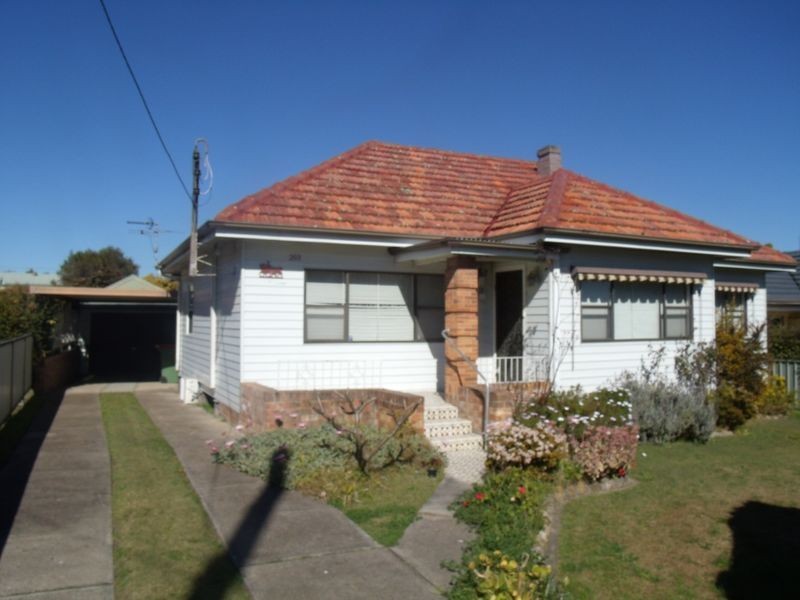 293 Maitland Rd, Cessnock NSW 2325