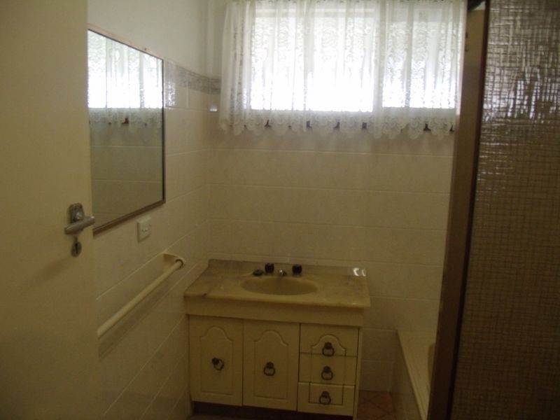 293 Maitland Rd, Cessnock NSW 2325