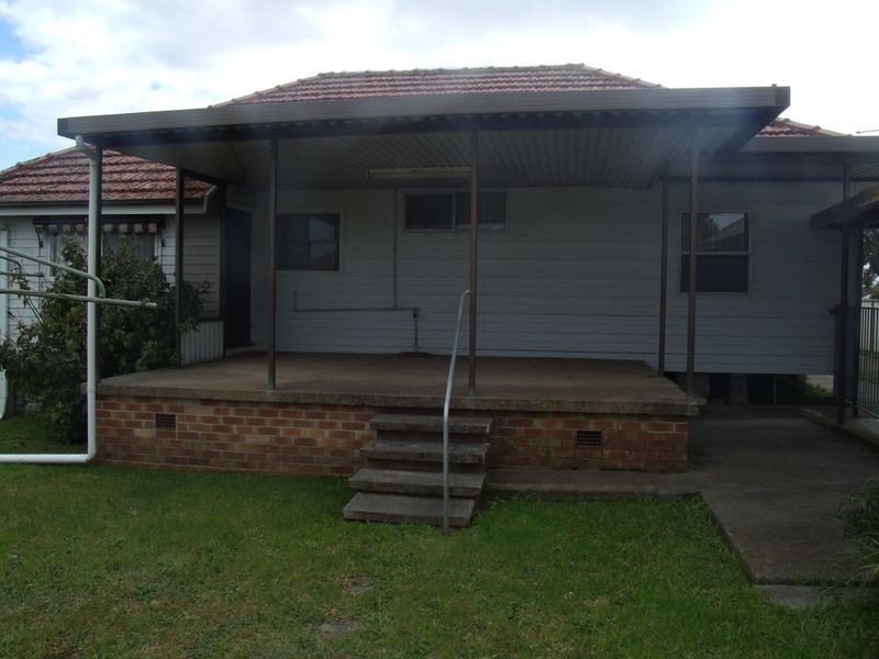 293 Maitland Rd, Cessnock NSW 2325