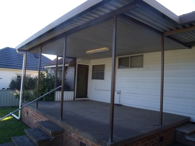 293 Maitland Rd, Cessnock NSW 2325