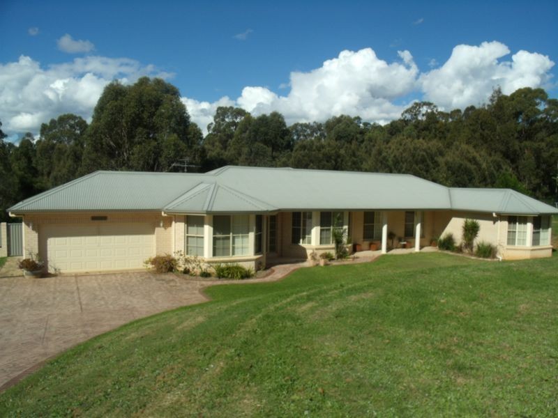 11 Echidna Close, Bellbird NSW 2325