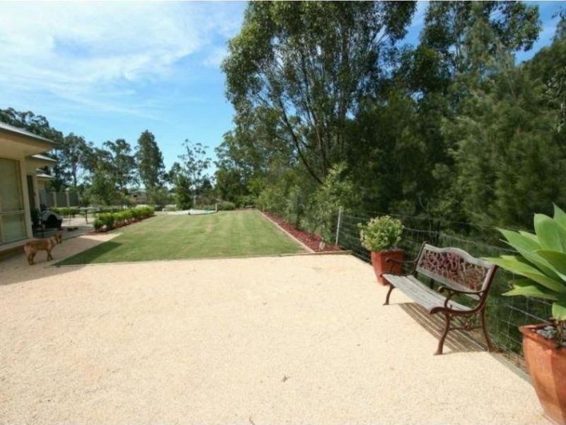 11 Echidna Close, Bellbird NSW 2325