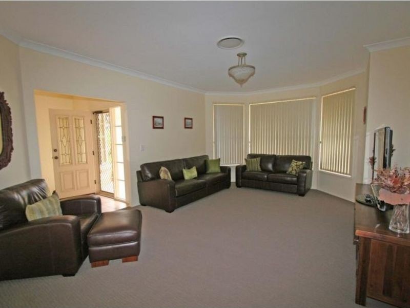 11 Echidna Close, Bellbird NSW 2325