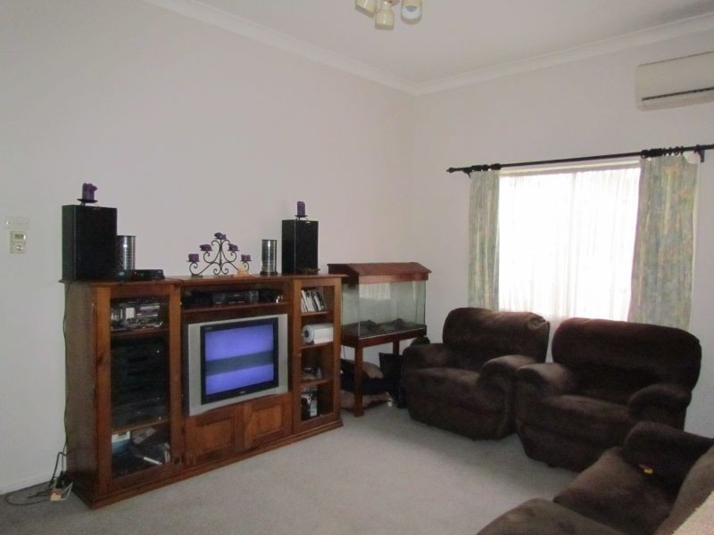 159 Cessnock Road, Abermain NSW 2326