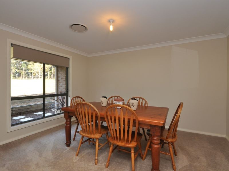 222 Ellalong Road, Ellalong NSW 2325