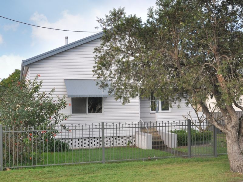 8 Blackwood Avenue, Cessnock NSW 2325