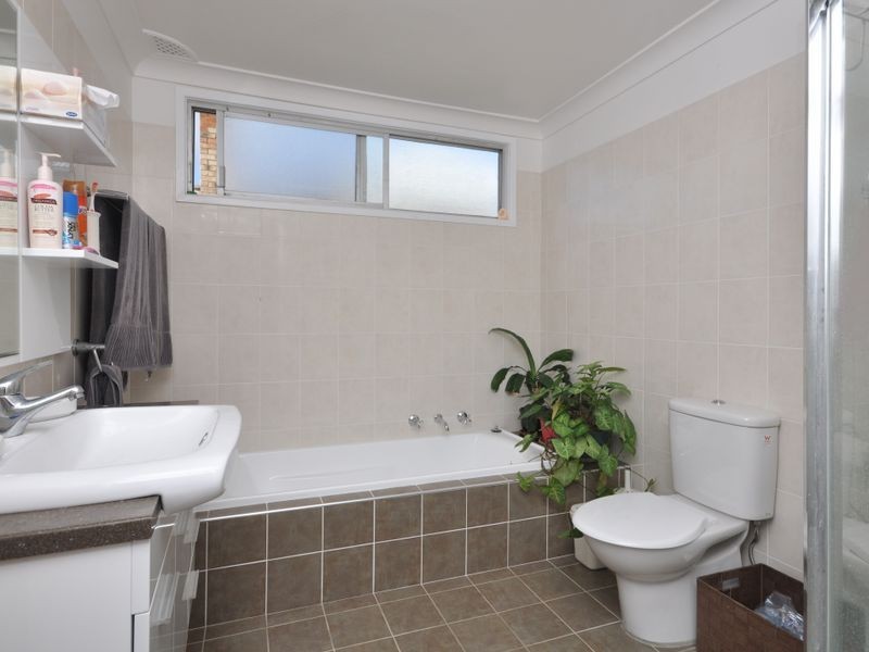 8 Blackwood Avenue, Cessnock NSW 2325